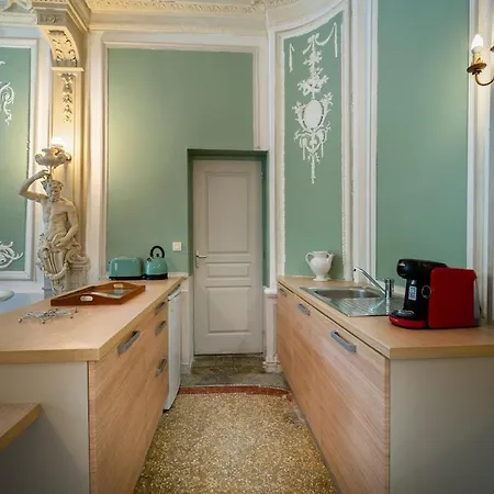 Le Versailles Unique Et Charme شقة *