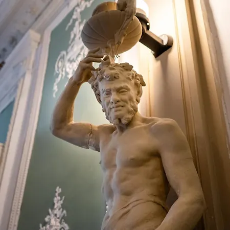 شقة Le Versailles Unique Et Charme *